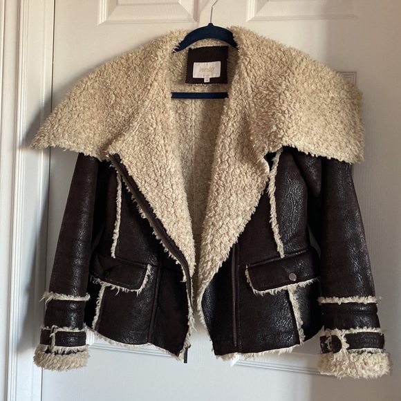Vegan shearling jacket - Picture 4 of 5